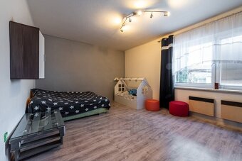 Rodinný dům (199 m²) se zahradou (692m²), Protivín - 7