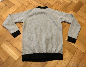 Mikiny mix - 7