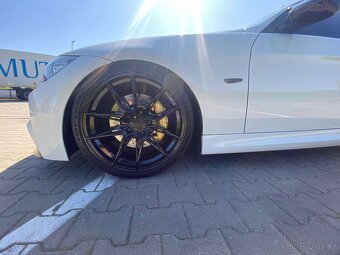 BMW E91 330d Mpaket - 7