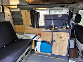 VW T4 Caravelle obytný vůz 2,4 D 57 Kw - 7