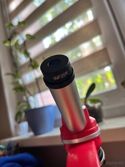Červený mikroskop Bresser JUNIOR Student BIOLUX SEL - 7