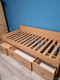 Prodám kancelářský nábytek - 7