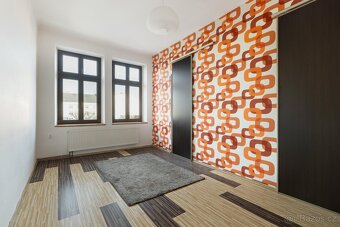 Prodej bytu 4+1 (139m2)  s garáží a zahradou, ul. Poděbradov - 7