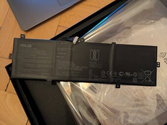 ASUS Zenbook UX430U 2019 - 7
