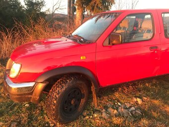 Nissan Navara Diesel Hardtop - 7