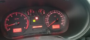 Seat Leon 1.8T 132kW díly - 7