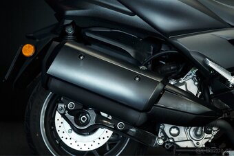Yamaha X-Max 2022 - 7