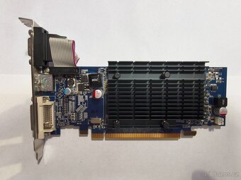 MSI G31TM-P35 + Intel Pentium E5200 + 2x2GB DDR2 - 7