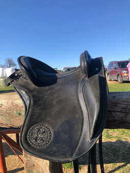 Bezkostrové sedlo Ludomar - 7