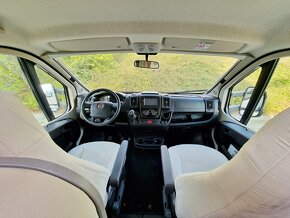 Prodám obytné auto s alkovnou Elnagh Baron 6+6, cena bez DPH - 7