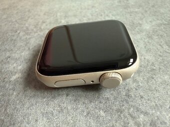 Chytré hodinky Apple Watch SE 2022 GPS 40mm - 7