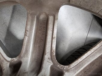 Originál VW ALUKOLA 5x112 r17 205/50 - 7