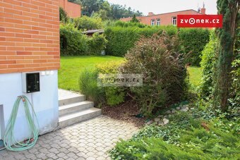 Rodinný dům Zlín - Pod Rozhlednou, velká zahrada - 7