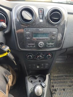 Dacia Logan 999 12/2018 plně pojízdný ČR 1 majitel . - 7