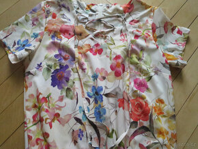 Dámské letní květované šaty s kapsami - 7