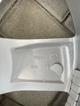 Alu kola Originál Škoda Kodiaq 5x112 Pneu 215/65 R17 - 7