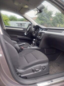 Škoda Superb 2.0. TDI 103 KW navi ,Xenon, tažné - 7