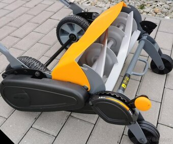 Vřetenová sekačka Fiskars StaySharp Max - 7