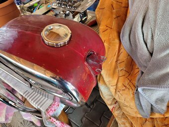 Jawa 250/592 - 7