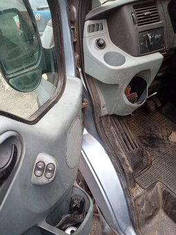 Ford  tranzit 2.4 tdci  103kw - 7