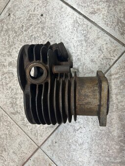 Indian Scout 101 600ccm - válce, písty - 7