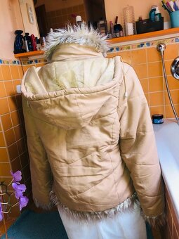 # bunda# zimni# s kapuci# kozisek# odnimatelnakapuce - 7