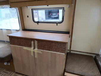 Obytný přívěs (karavan) s TP a SPZ - 7