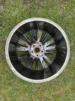 Originální litý disk Škoda Trinity 19" - 7
