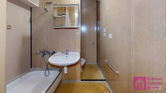 Prodej bytu 2+1, 44 m2, Na Valtické, Břeclav - Charvátská No - 7