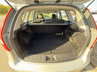i30 1,6 GDi 93 kW - 7