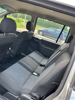 Opel Zafira 1.6 74kw, Klima, 7-míst, STK 6/27 - 7