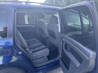 VW Touran, 2,0 TDi, 103 kW, r.v. 2008, - 7