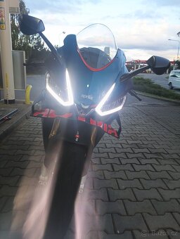 Aprilia RSV4 1100RR 2025 220ps - 7