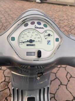 Vespa LX50 - 7