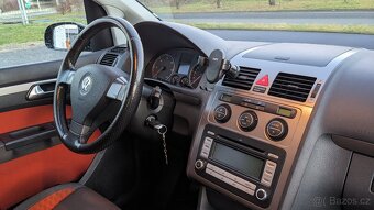 Volkswagen Touran 2.0 TDi Cross 103 kW 7MÍST, RV 4/2008 - 7