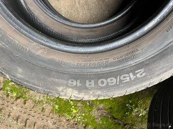Pneu 215/60/16 - 7