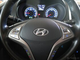 Hyundai ix20 1.4 klima, výhřev sedadel+volant - 7