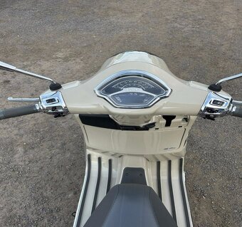 Vespa GTS 125 10,3kw - 7