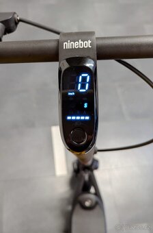 Elektrokoloběžka Segway Ninebot F2 E, jak nová, 32km/h - 7