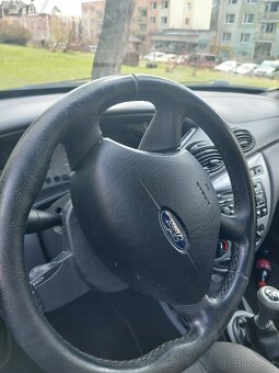 Prodám Ford focus 1.8.85 kW rok 2004 - 7