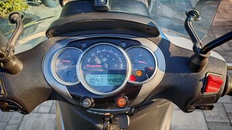 Prodám Piaggio Beverly 350 - 7