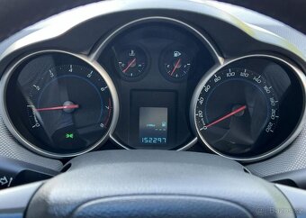 Chevrolet Cruze 1.6i 16v KOUPENO V ČR 1.MAJ. manuál 83 kw - 7