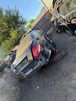 Díly z vozu Mercedes W216 CL216 CL550 automat , motor273 - 7