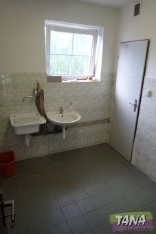 Pronájem obchodní prostory, 56 m2 - Turnov, ev.č. 00235 - 7