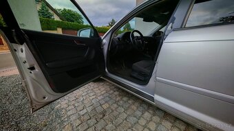 Audi A3 1.6 MPI SPORTBACK - 7