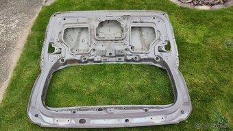 Hyundai ix35 IX35 2009 - 2015 zadna kapota kufor dvere - 7