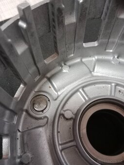 Yamaha R1 big bang 2009-2013 sp. koš - 7