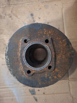 Jawa - kyvacka, panelka - valec - 7