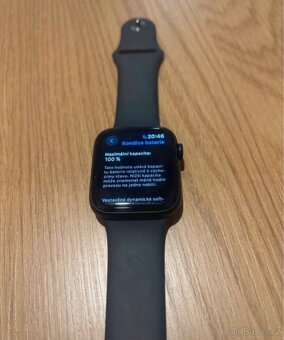 Apple Watch SE 2024 - 7