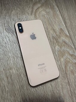 Apple iPhone Xs 256GB Zlatý - 7